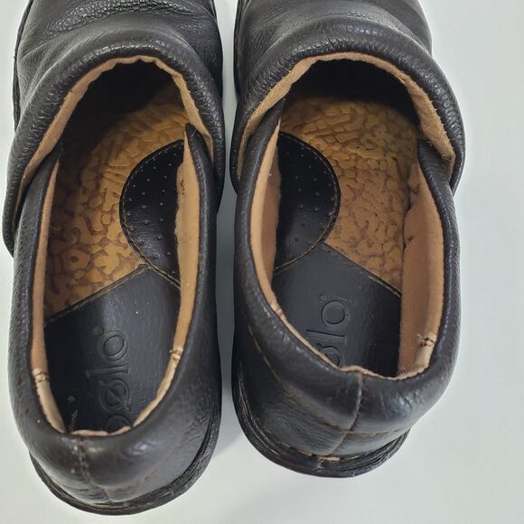 Bolo Women's Brown Leather Slip-on, Size 7 (38) - Picture 5 of 10